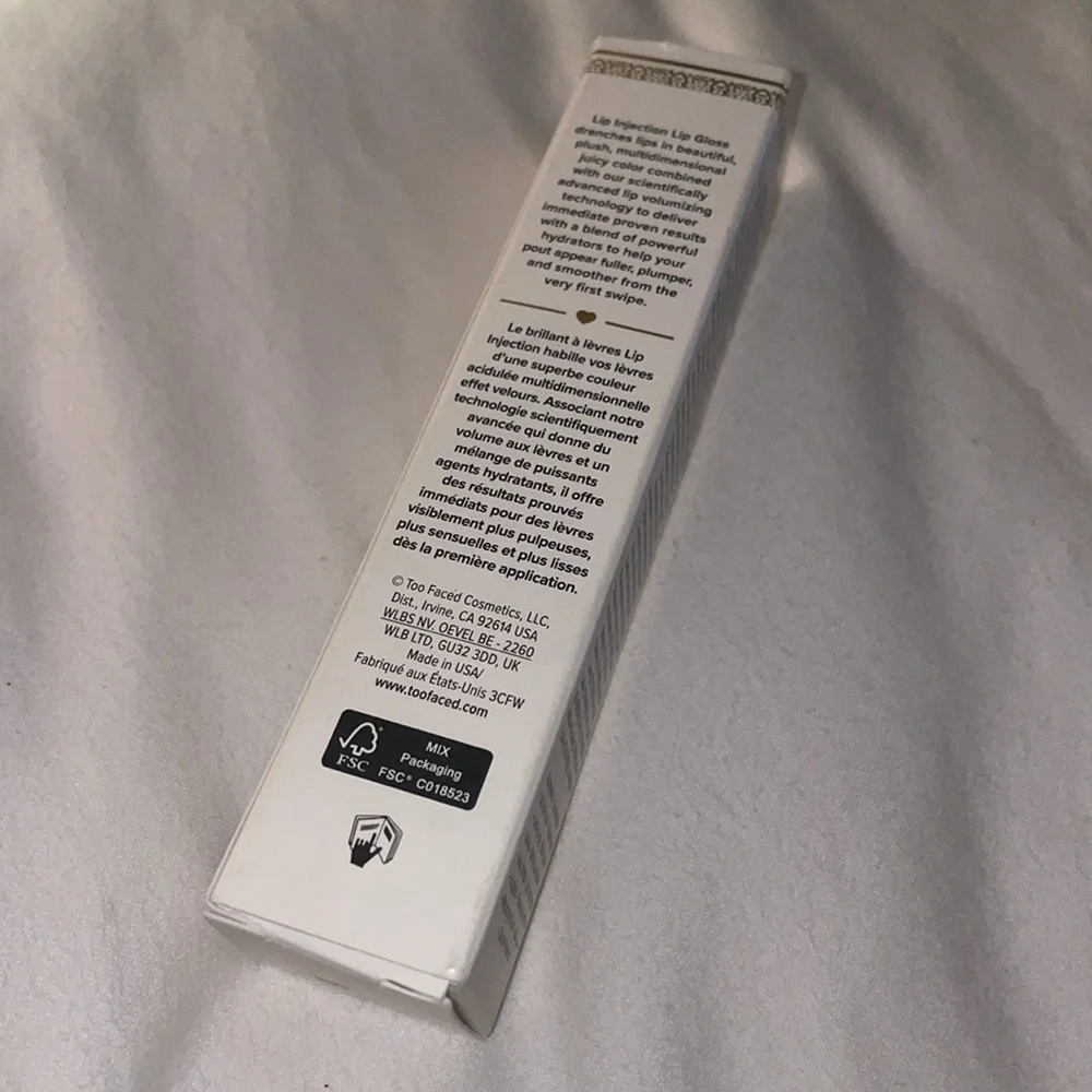 Too Faced Stars Are Aligned Lip Injection Power Plumping Lip Gloss Clear Shimmer